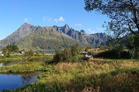 Charming Lofoten House With A View