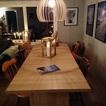 Semesterbostad Charming Lofoten House With A View